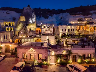Artemis Cave Suites & Spa- Adults Only Hotel di 