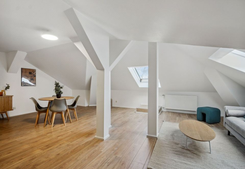 两卧室阁楼套房