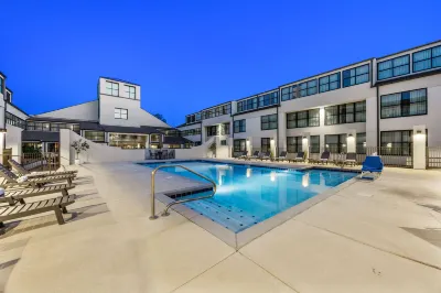 DoubleTree Suites by Hilton Huntsville South Hotels in 