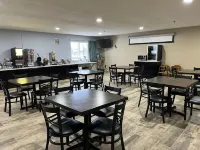 Super 8 by Wyndham Escanaba Hotels in Escanaba