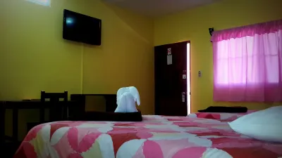 Hotel San Jerónimo Hotele w: 