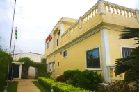 Hôtel Résidence Madiba Hotele w: 