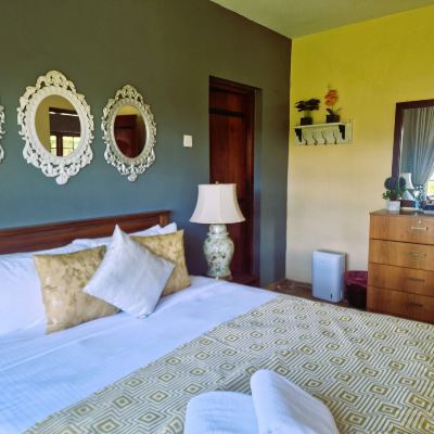 One-Bedroom Superior Room The Tea Garden Promo Code