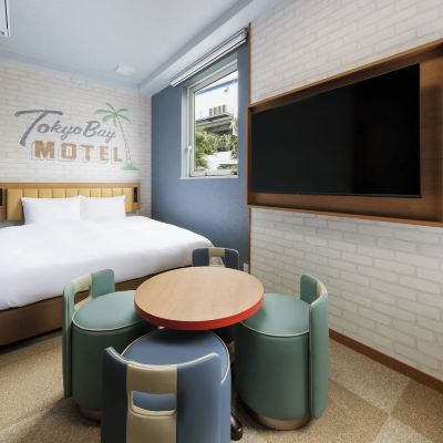禁菸-MOTEL- 主題雙床房 / 灣飯店樓 CVS海灣飯店優惠