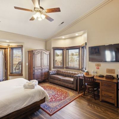 Studio Zion Cliff Lodge Promo Code