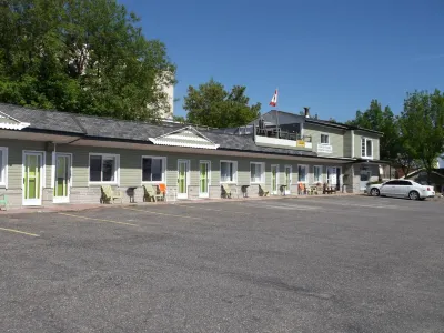 Haileybury Beach Motel Hoteles en 