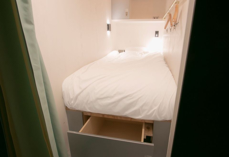 单人智能胶囊房 - 仅限女性入住