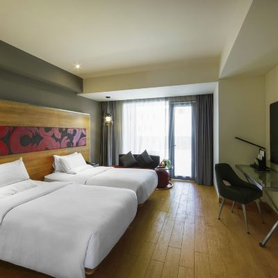 豪華雙床房（帶陽台） 禁煙 北乾巴魯諾富特酒店優惠