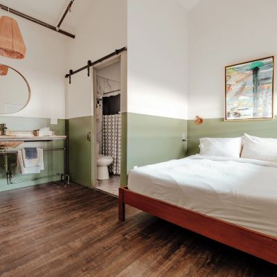 Basic Single Room Mellow Moon Lodge Promo Code