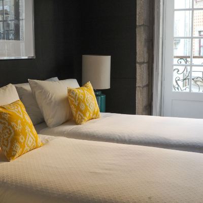 Deluxe Double Room Mo House Promo Code