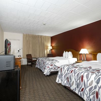 2 Queen Beds, Deluxe Room, Non-Smoking Red Roof Inn & Suites Hazleton Promo Code