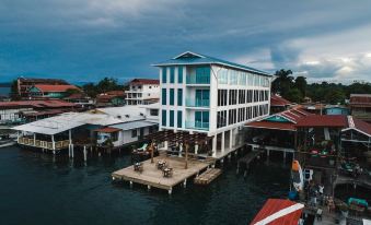 Ocean Sky Bocas Hotel