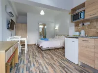 Antonis G. Hotel Apartments Hotele w: Oroklini