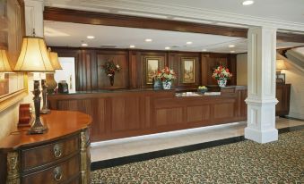 Clarion Hotel & Suites - Convention Center Fredericksburg