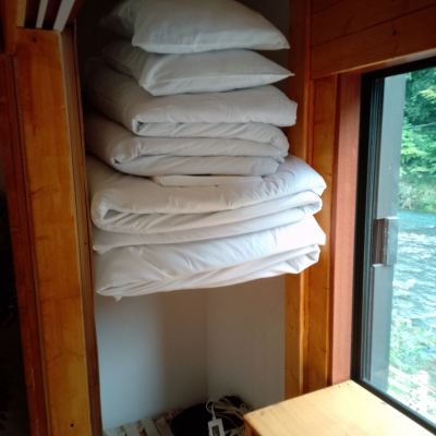 箱根湯本駅から徒歩3分オープン 【箱根湯本駅徒歩3分★OPEN★箱根最安】川のせせらぎを楽しめるお宿「箱根湯本 春夏秋冬」 クーポン