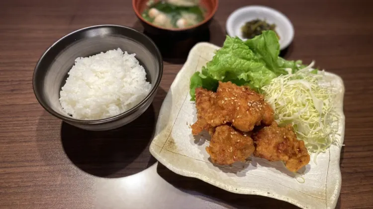 ビジネスホテル サンパレス（長岡駅前） 食事・レストラン