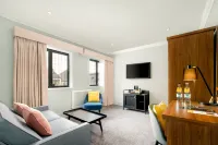 voco LYTHE HILL HOTEL & SPA by IHG Hôtels à : 