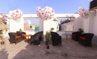 Super Townhouse Collectorate Circle Formerly LD Prime - Housity