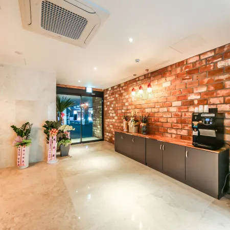 Daegu Gyeongbuk University Bridge Hotel