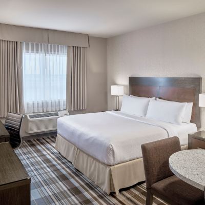 King Suite Days Inn & Suites by Wyndham Airdrie Promo Code