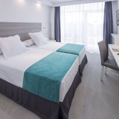 Triple Room (2 Adults + 1 Child) Hotel Olympus Palace Promo Code