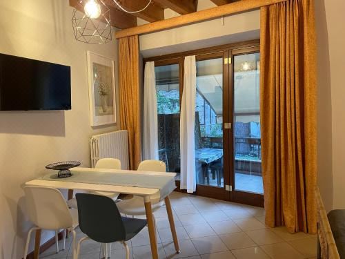 一室房（带阳台）