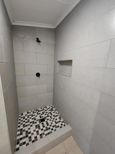 豪华特大床一室房