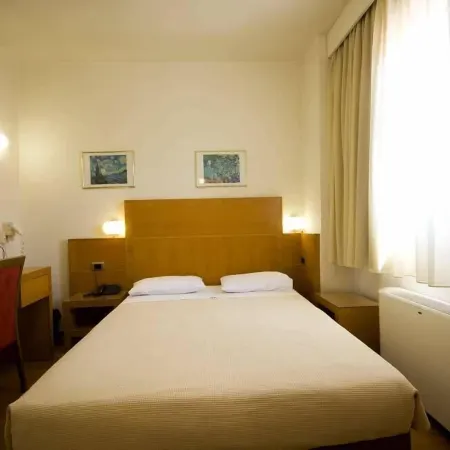 Diana Hotel
