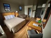 Rocker Inn