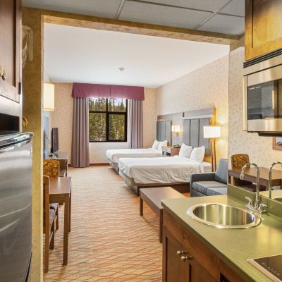 Double Queen Mountain View Suite w/ Kitchenette The Lodge at Big Sky Promo Code