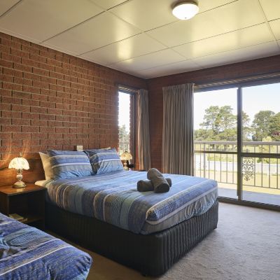 Family Room, Balcony (Standard Room - Family 3) Waterloo Point Promo Code