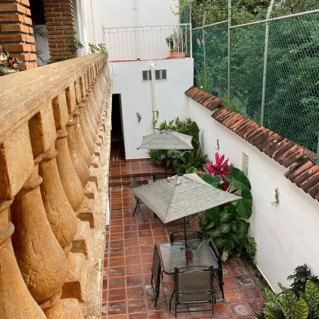 Hostal Casa Blanca Отели в г. Комала