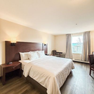 Standard King Room West Edmonton Mall Inn Promo Code