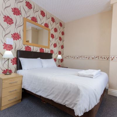 Superior Double Room Ensuite Maples Hotel Promo Code