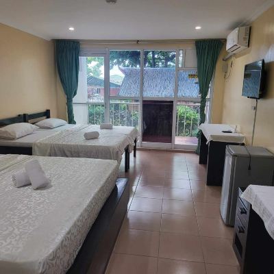 Deluxe Quadruple Room Fiesta Resort Promo Code
