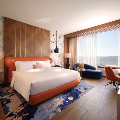 【Chef'S廚房第1場】森林塔樓豪華特大床房+雙人早餐（6:30~8:30am）+康體俱樂部 迎仕柏度假城優惠