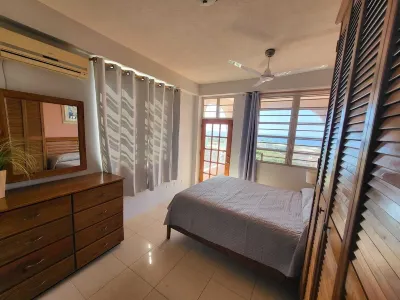 Balisier Apt 3- One Bedroom Apartment with Gorgeous Views! โรงแรมใน