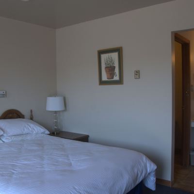 Standard Queen Room Fortress Inn Louisbourg Promo Code
