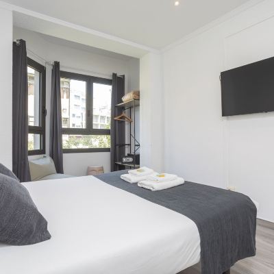 Basic Double Room, Non Smoking, City View Hostal Bedmates Promo Code