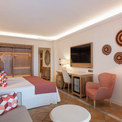 Superior Double Room(2 Adults+1 Child) GF Gran Costa Adeje***** Promo Code