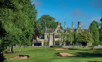 Foxhills Club & Resort - Housity