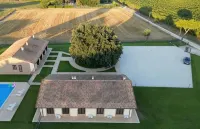 Agriturismo Cavalieri Отели в г. 