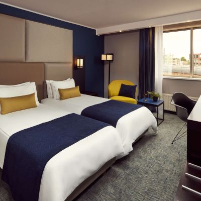 Superior Queen Room Park Plaza Utrecht Promo Code