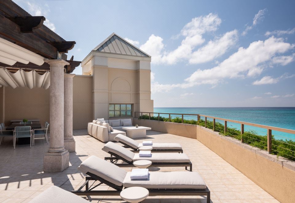 蛋白石或藍寶石海邊雙臥室總統套房