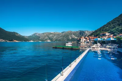 Heritage Grand Perast Ξενοδοχεία στην πόλη 