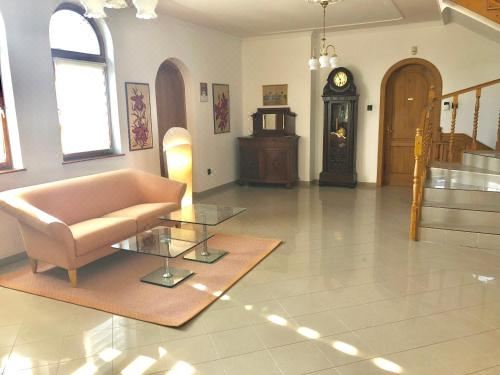 Apartman Diofa Apartment With Garden View