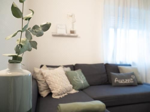 高级一卧室带阳台公寓