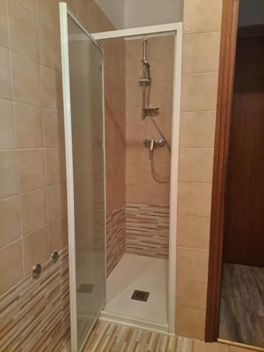 一卧室公寓（带阳台）