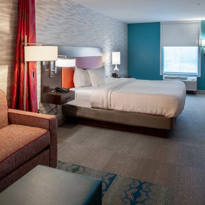 Premium Studio With 1 King Bed, Hearing Accessible-Non Smoking Home2 Suites St. Louis / Forest Park Promo Code