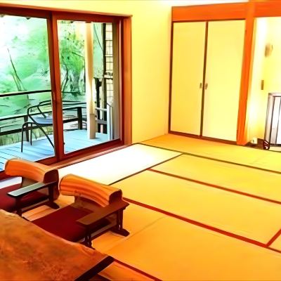 スーペリア和風Aトイレ付 伊豆高原 城ケ崎温泉 花吹雪 クーポン